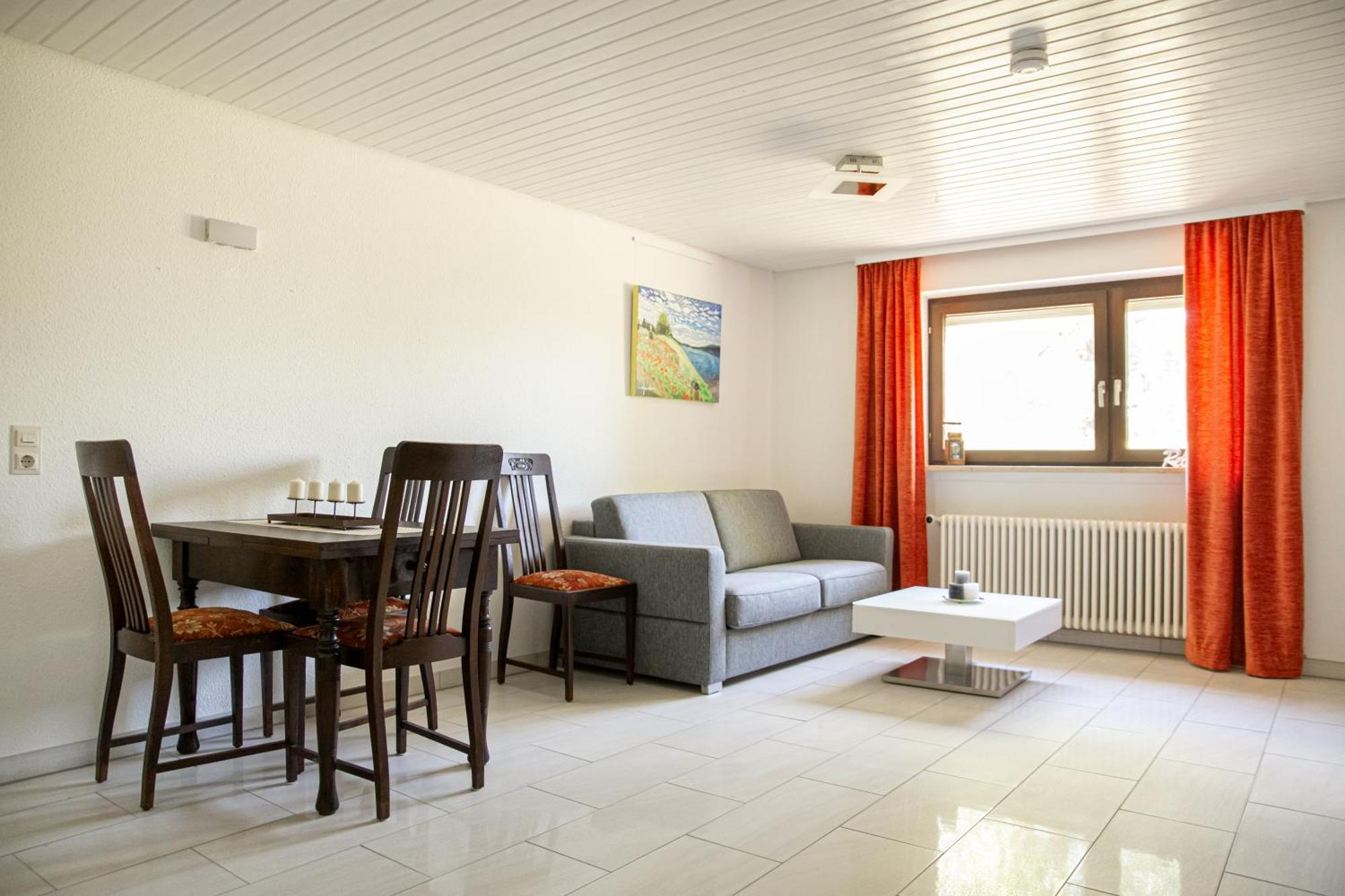 Lakeside Apartment - Seeufer Apartment Аленсбах Екстериор снимка