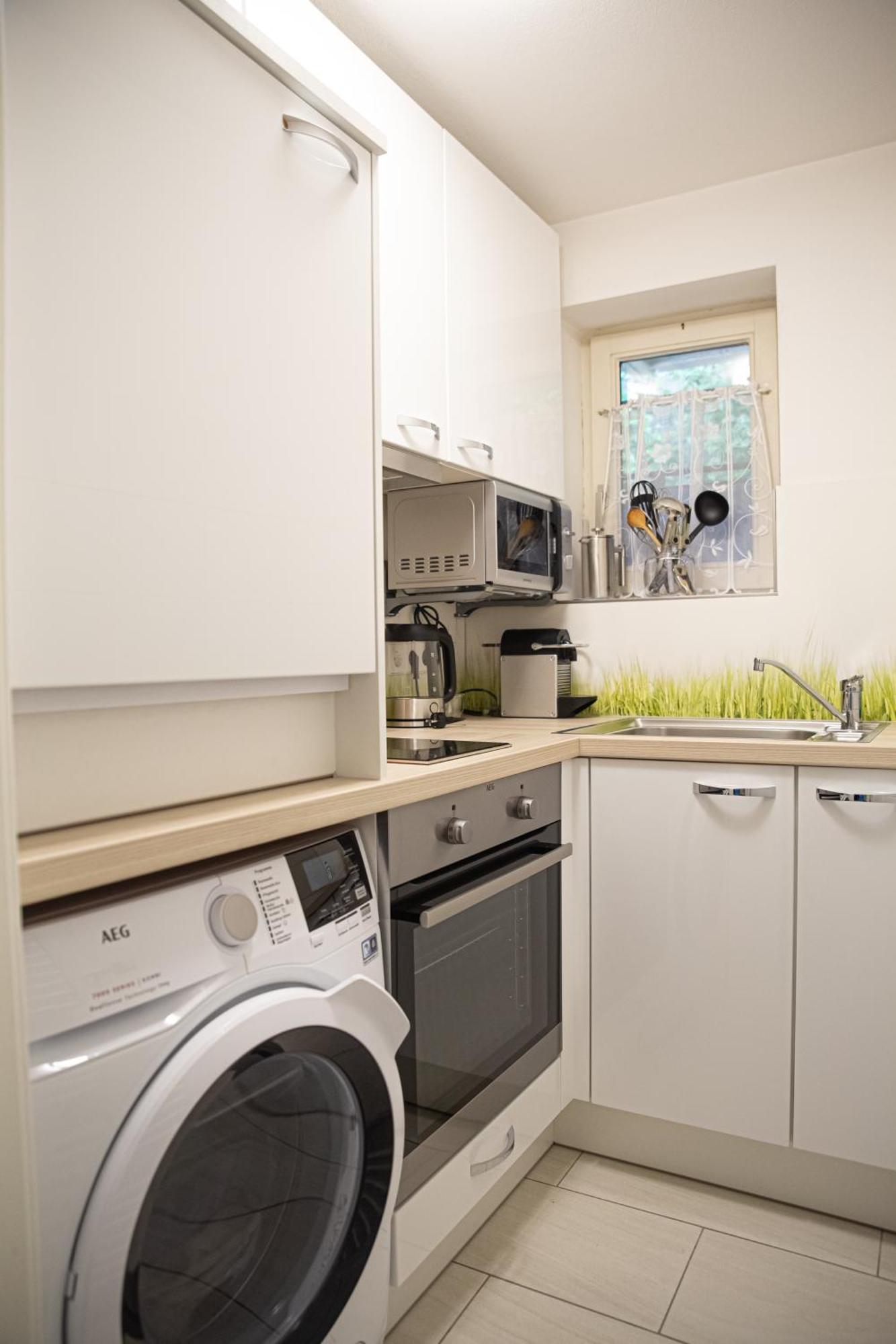 Lakeside Apartment - Seeufer Apartment Аленсбах Екстериор снимка